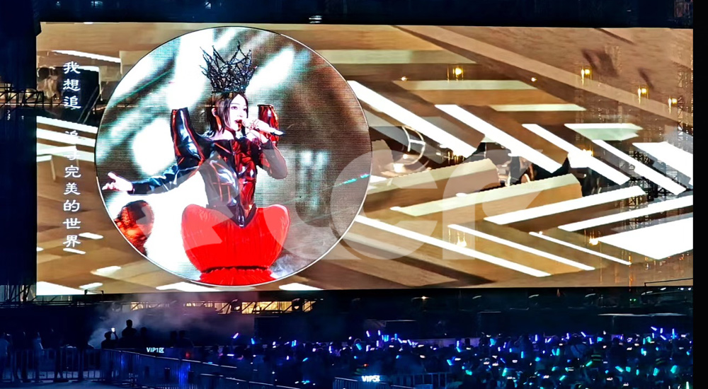 LED͸
